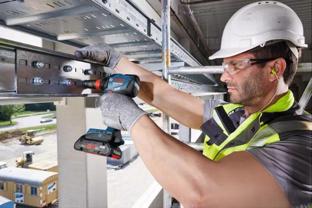 Bosch kombinasjonsslagnøkkel GDX 18V-210 C solo